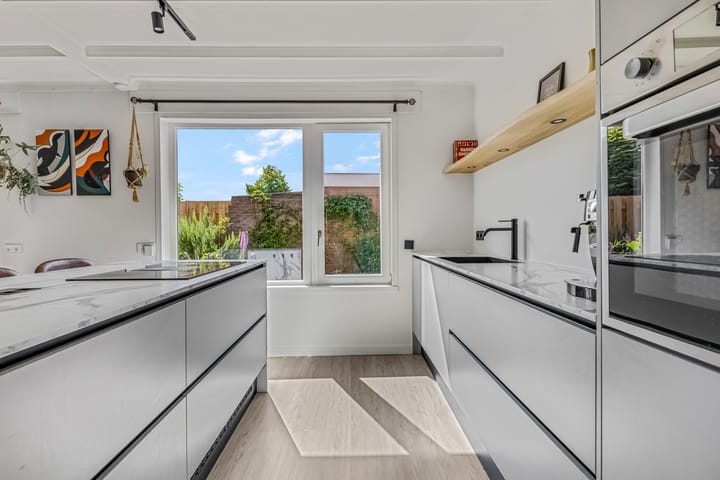 Photo 12 of Schrassertstraat 21