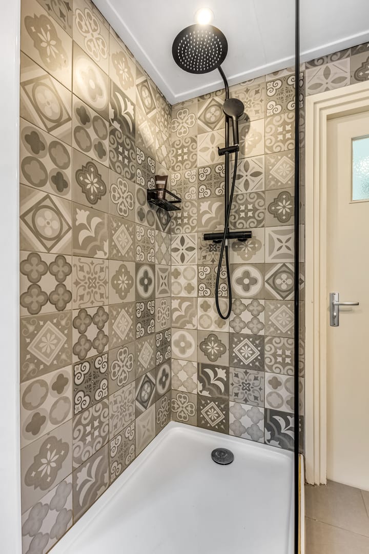 Photo 20 of Schrassertstraat 21