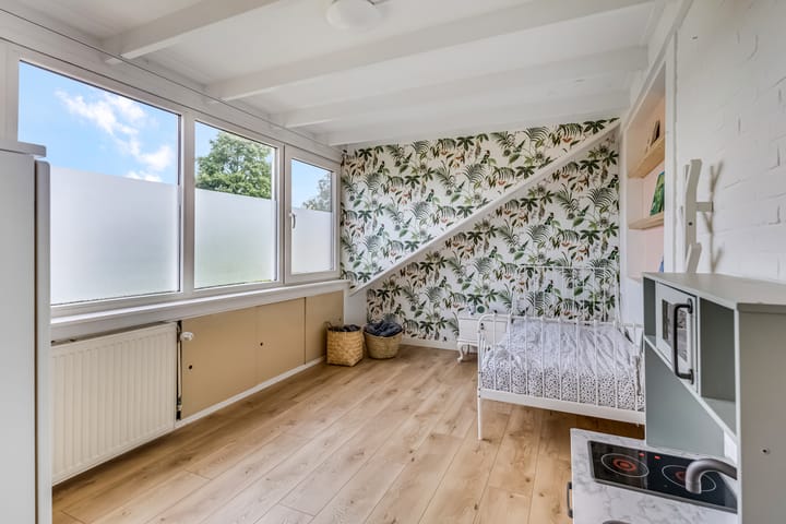 Photo 26 of Schrassertstraat 21