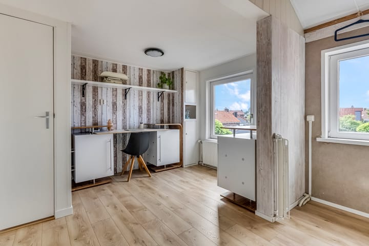 Photo 29 of Schrassertstraat 21