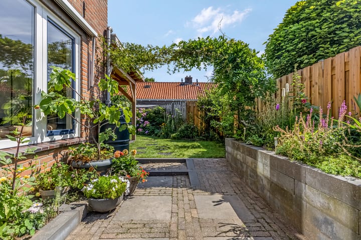 Photo 38 of Schrassertstraat 21