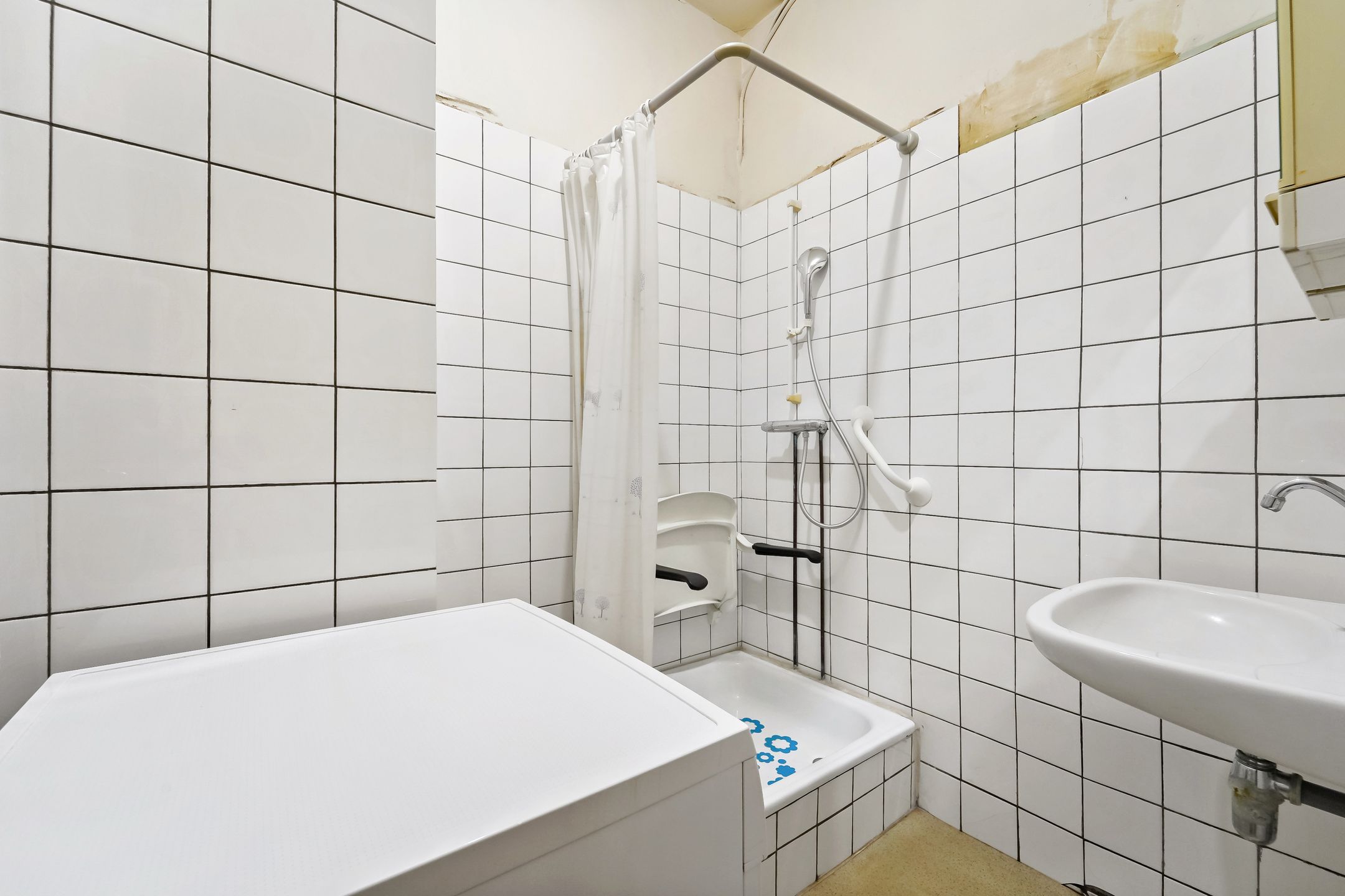 Photo 18 of Van den Boschstraat 232