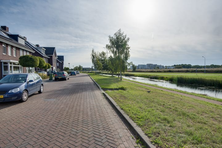 Foto 5 van Serenadeweg 4