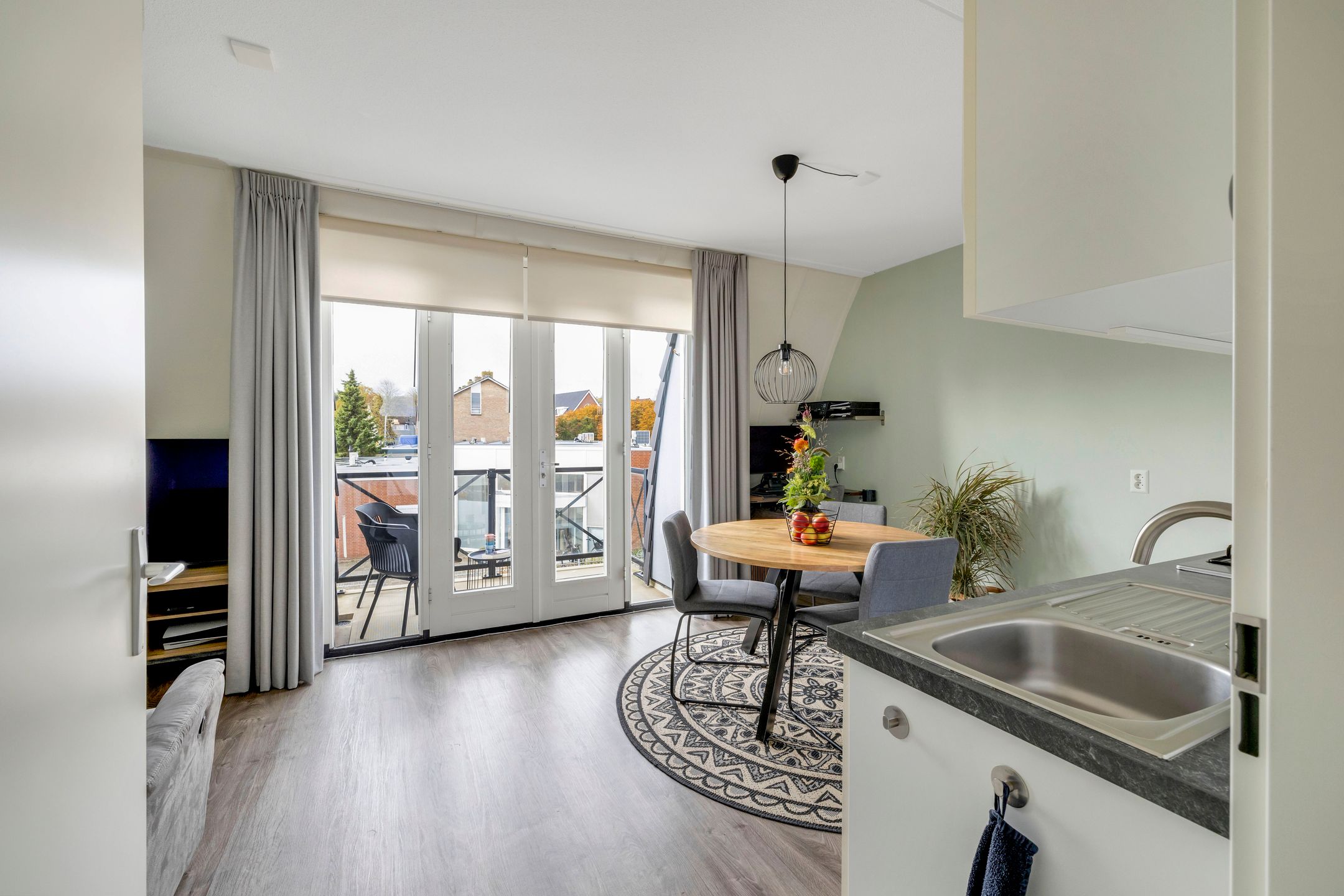 Foto 12 van Raadhuislaan 34-D