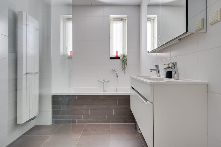 Foto 19 van Serenadeweg 4