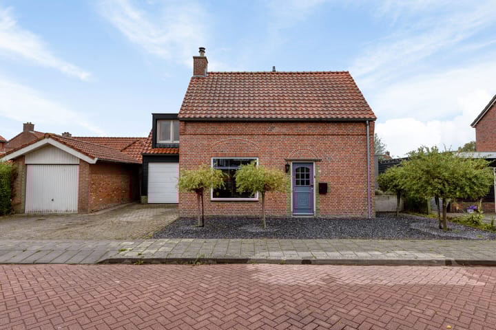 Photo 8 of AM de Jongstraat 30