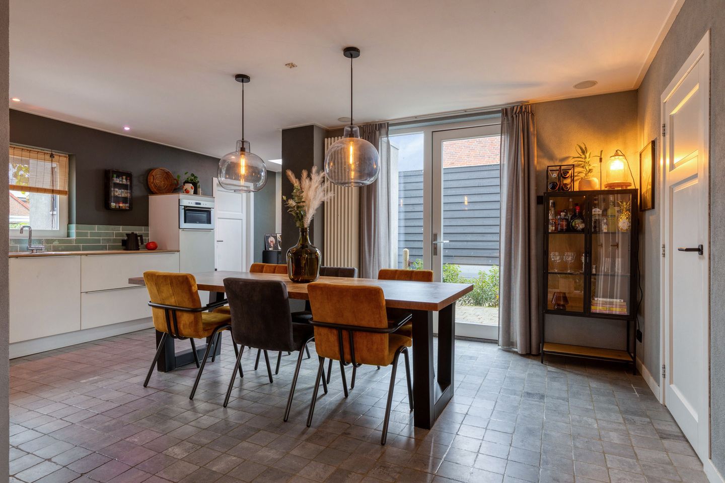 Foto 5 van AM de Jongstraat 30