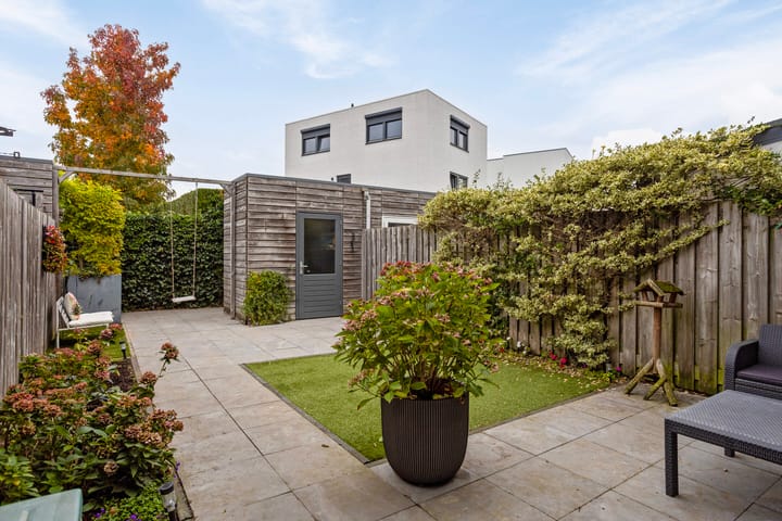 Photo 19 of Landbouwlaan 215