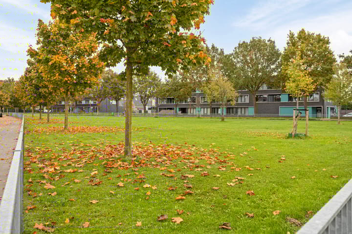 Photo 24 of Landbouwlaan 215