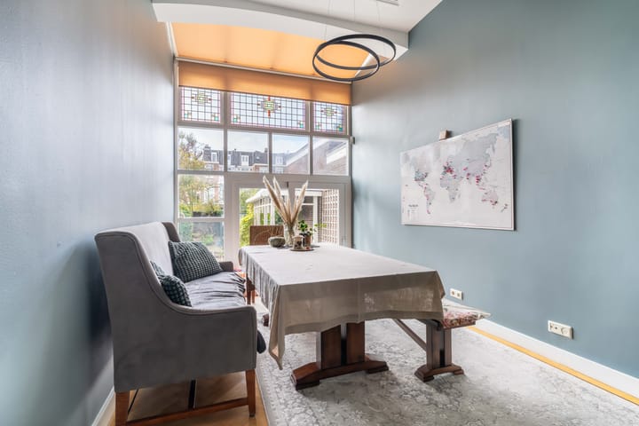 Photo 6 of Nassau Ouwerkerkstraat 8