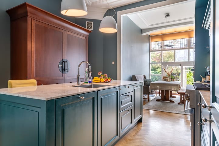 Photo 12 of Nassau Ouwerkerkstraat 8