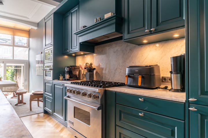 Photo 13 of Nassau Ouwerkerkstraat 8