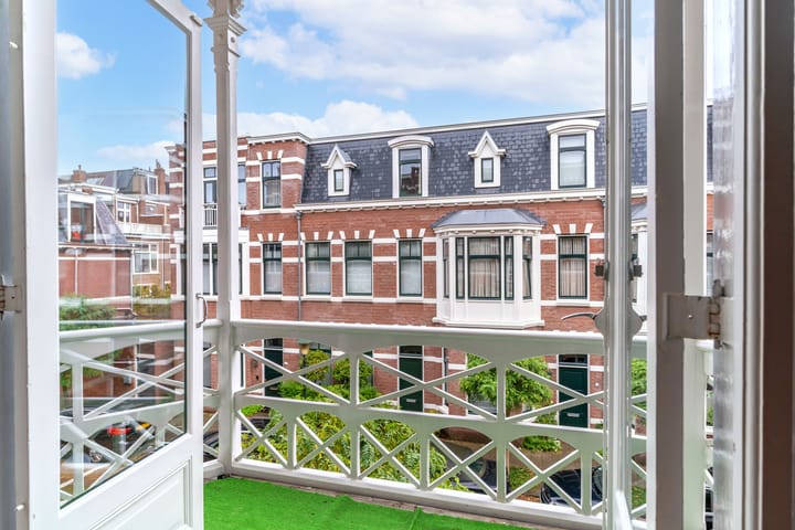 Photo 39 of Nassau Ouwerkerkstraat 8