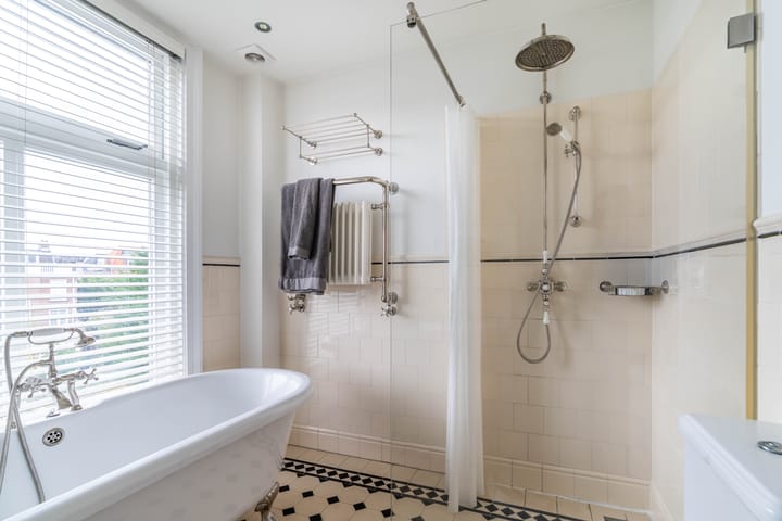 Photo 44 of Nassau Ouwerkerkstraat 8