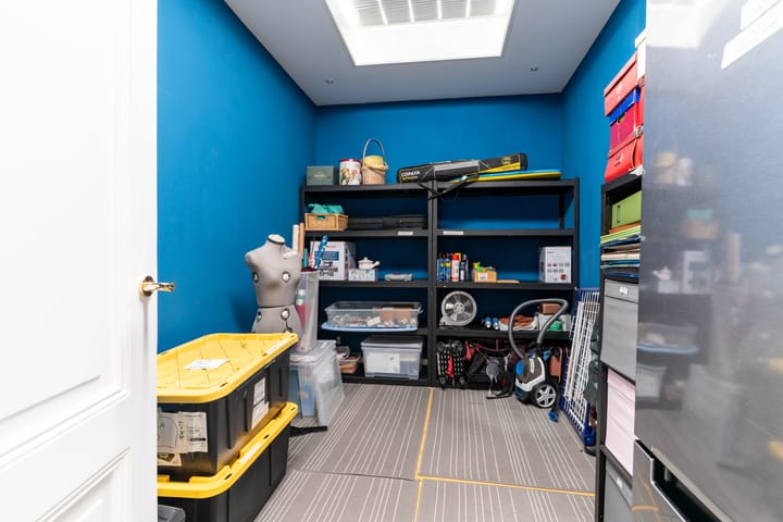 Photo 51 of Nassau Ouwerkerkstraat 8