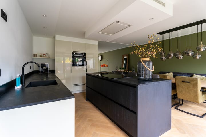 Photo 10 of De Bouw 199