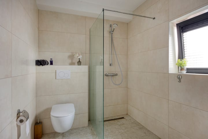 Photo 16 of Marktstraat 17-A