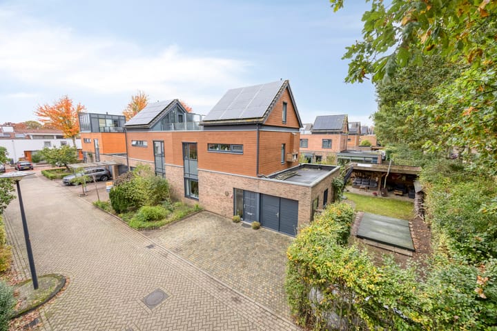 Foto 1 van Bernard Zweersstraat 41