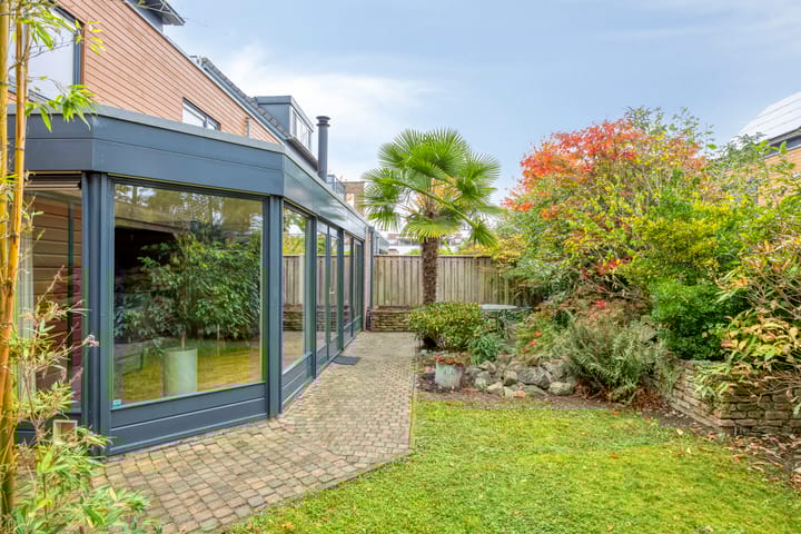 Foto 35 van Bernard Zweersstraat 41