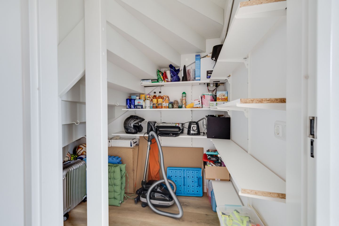 Foto 10 van Narda van Terwisgastraat 13