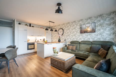 Gerard Dousingel 28 secondary image