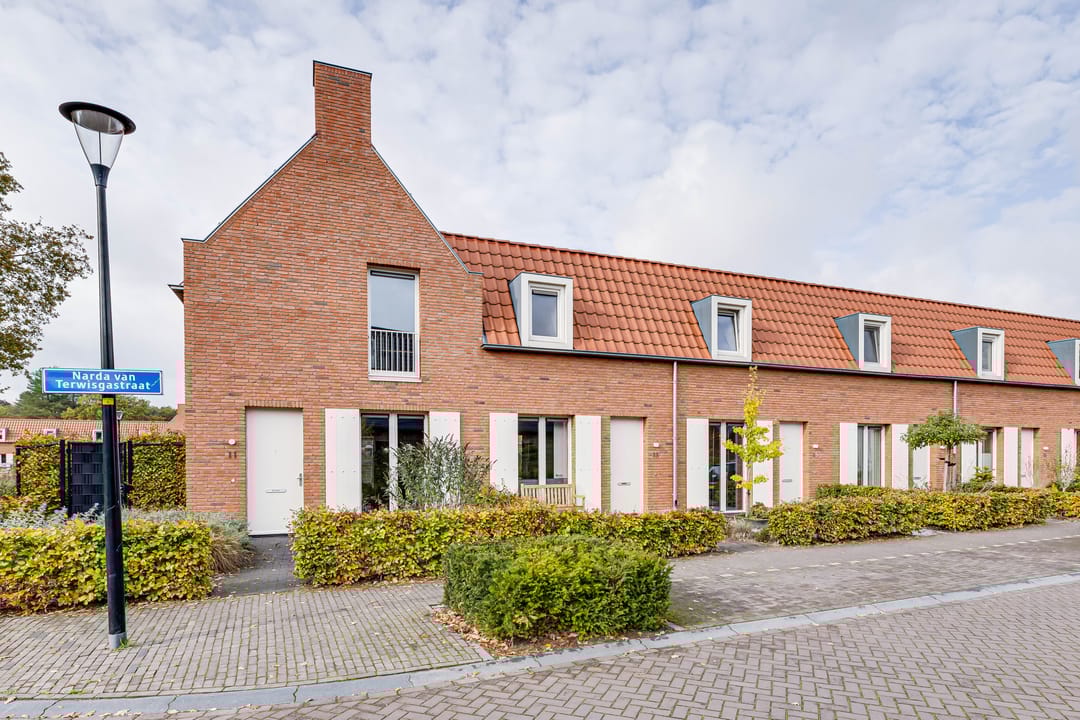 Foto 22 van Narda van Terwisgastraat 13