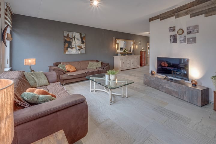 Photo 7 of Haaghuizen 56