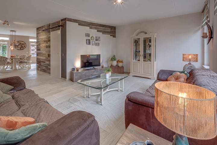 Photo 9 of Haaghuizen 56