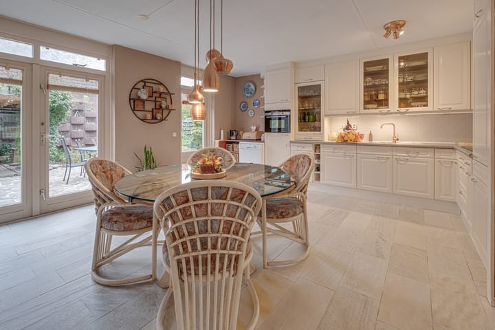 Photo 10 of Haaghuizen 56