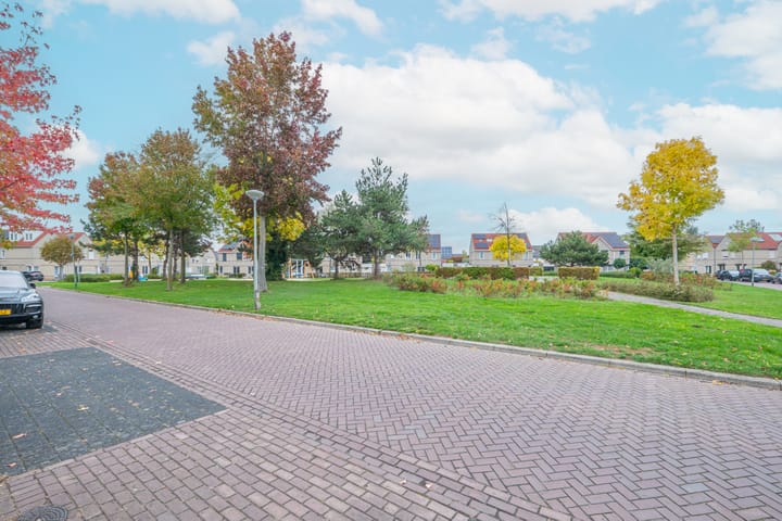 Photo 33 of Haaghuizen 56