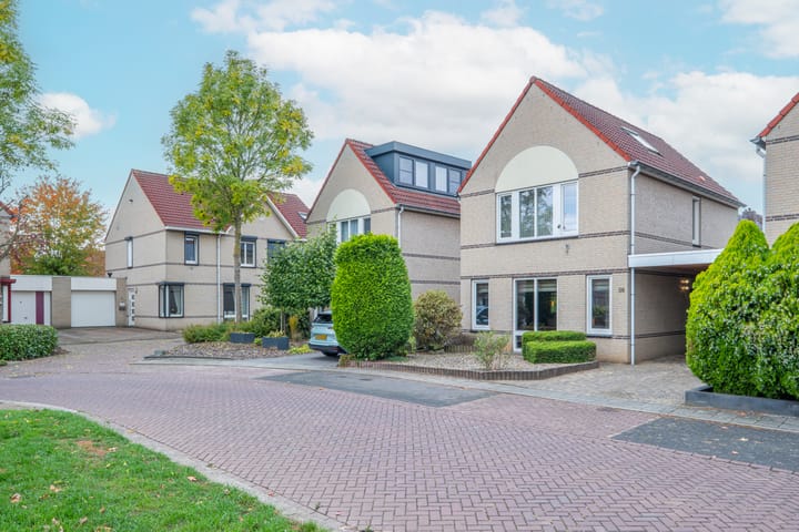 Photo 35 of Haaghuizen 56