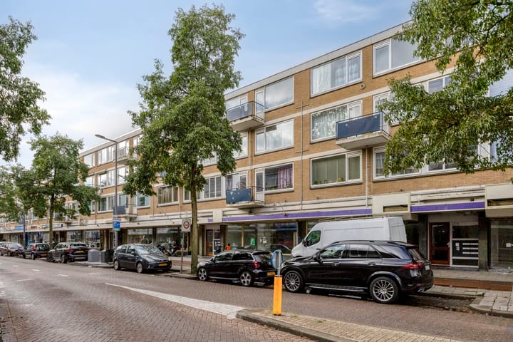 Photo 2 of Krabbendijkestraat 7