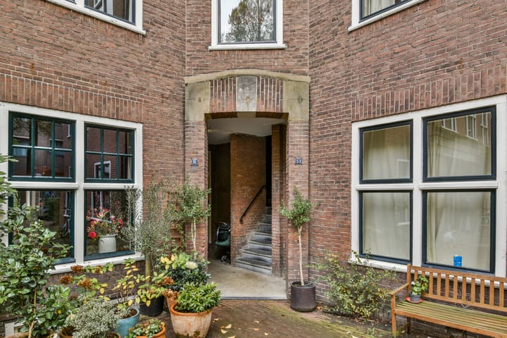 Photo 4 of Zocherstraat 51-3