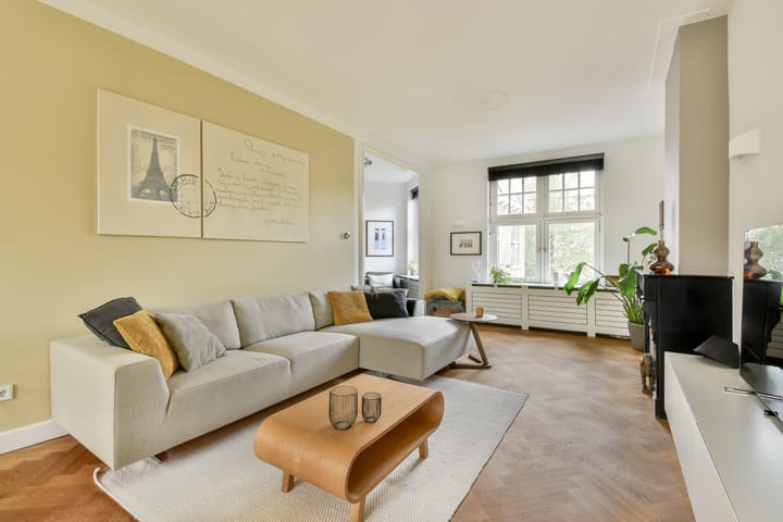 Photo 6 of Zocherstraat 51-3