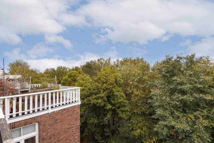 Photo 22 of Zocherstraat 51-3