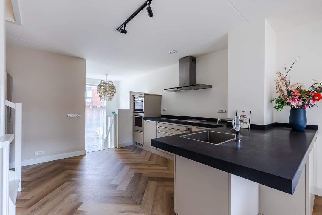 Foto 16 van Maria Austriastraat 31