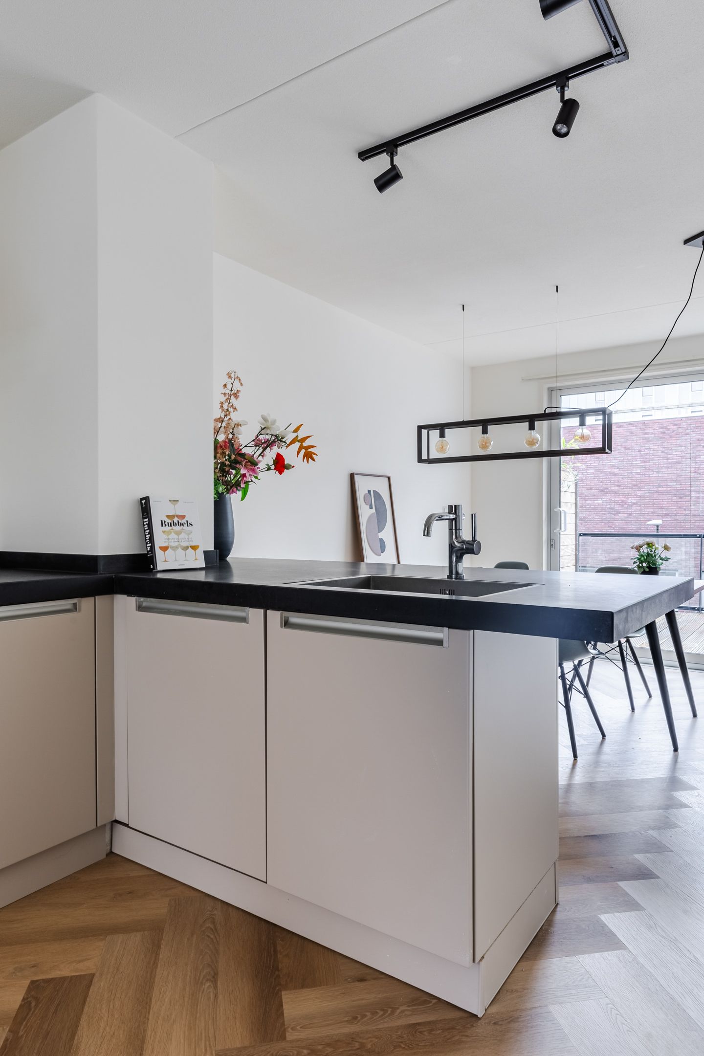 Foto 18 van Maria Austriastraat 31