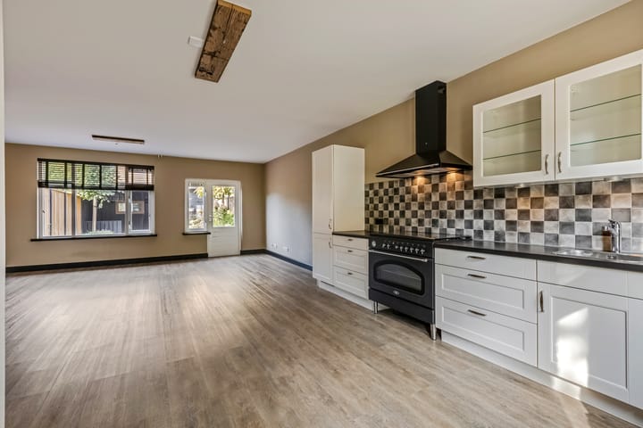 Photo 6 of Ferdinand Bolstraat 35