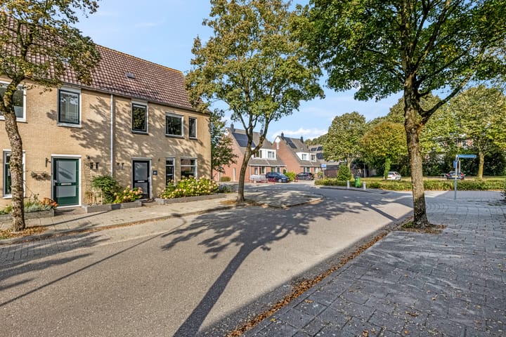 Photo 27 of Ferdinand Bolstraat 35