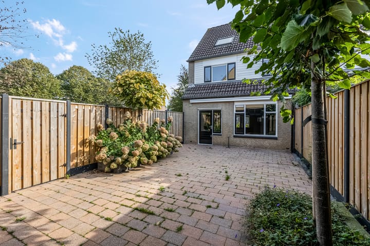 Photo 31 of Ferdinand Bolstraat 35