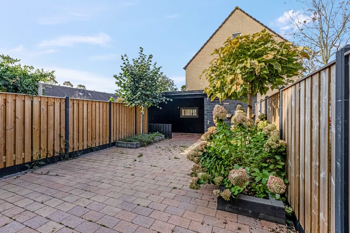 Photo 32 of Ferdinand Bolstraat 35