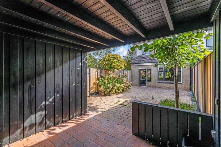 Photo 34 of Ferdinand Bolstraat 35