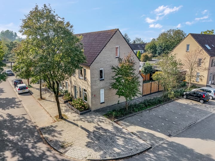 Photo 37 of Ferdinand Bolstraat 35