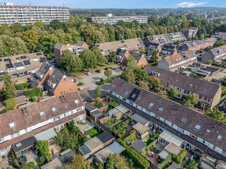 Photo 40 of Ferdinand Bolstraat 35