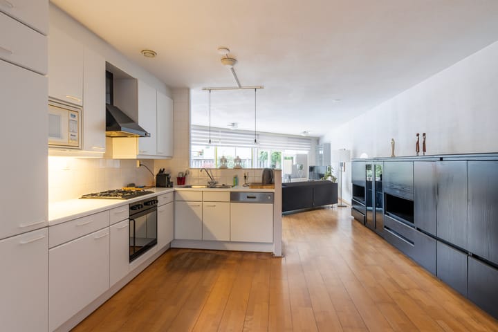 Photo 20 of Joke Smitkade 150