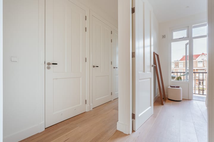 Photo 12 of Rustenburgerstraat 376-3