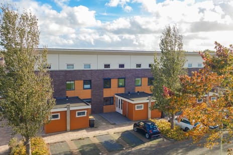 Oester 38 secondary image