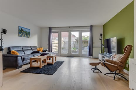 Oester 38 tertiary image