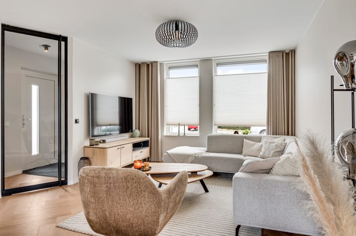 Photo 2 of Ingendaalstraat 12