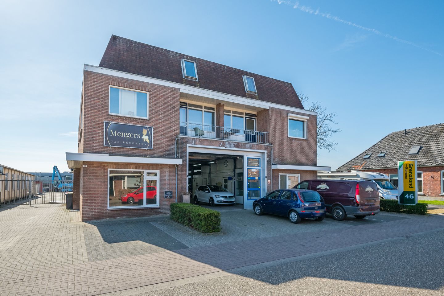 View photo 2 of Koningsweg 46